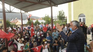 Adana Gibi Başkan seçimden seçime değil, ihtiyaç olduğunda halkın yanında