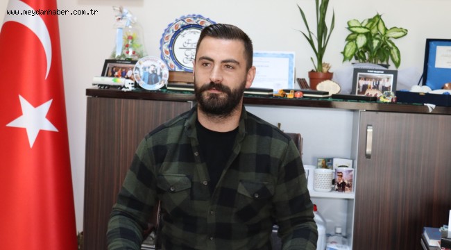 Ayazma Muhtarı'ndan Hürriyet'e gençler adına 'sanat' teşekkürü