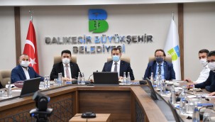 Başkan Yılmaz dan Karesi ve Altıeylül'e sıcak asfalt