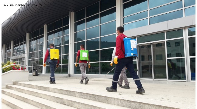 BÜYÜKŞEHİR YKS ÖNCESİ OKULLARI DEZENFEKTE ETTİ
