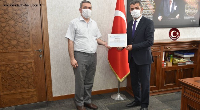 EBA'ya İçerik Üreten Öğretmenler Ödüllendirildi