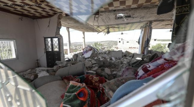 Esed rejimi İdlib'de yine sivilleri hedef aldı: 7 ölü