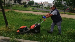 Gelecek güzel günler için parklarımızı güzelleştiriyoruz