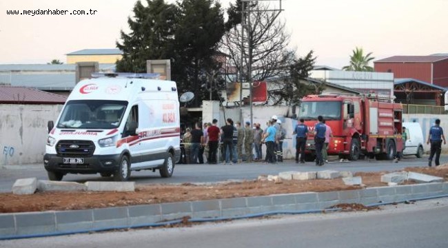 Hatay'da askeri tır fabrikanın duvarına çarptı: 2 şehit