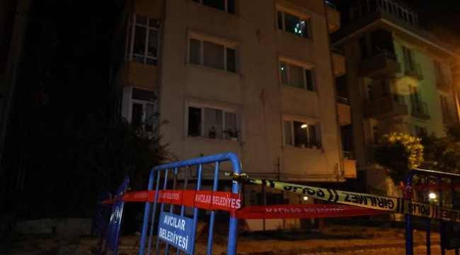 İstanbul'da kolonu çatlayan 5 katlı bina boşatıldı