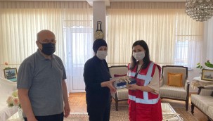 İzmit Belediyesi şehit ailesini yalnız bırakmadı