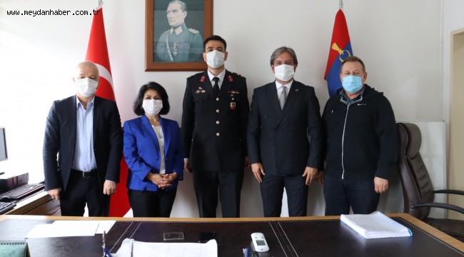 İzmit Belediyesi üst yönetiminden Jandarma'ya kuruluş kutlaması