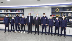 MİNİK GÜREŞÇİLERDEN BÜYÜK BAŞARI TAKIM HALİNDE TÜRKİYE ÜÇÜNCÜSÜ OLDULAR