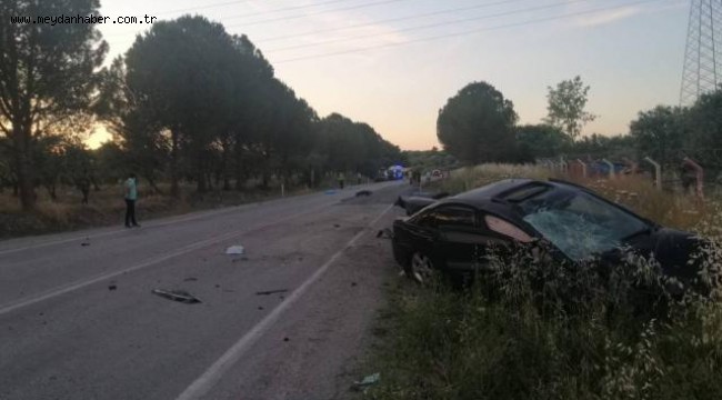 Otomobil ile motosiklet çarpıştı: 2 ölü, 2 yaralı