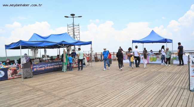 PAMUKKALELİ KURSİYERLER SEYİR TEPESİ'NDE EL EMEKLERİNİ SERGİLİYOR