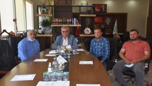 Paşayiğit Mahalle Muhtarı Mutlu ve Geçmiş Dönem Paşayiğit Muhtarı Kaya'dan Biyokütle Enerji Santrali için Başkan Helvacıoğlu'na teşekkür ziyareti