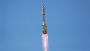 Shenzhou-12 üç astronotla uzaya çıktı