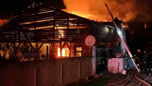 Sobası benzinle tutuşturulan ev küle döndü