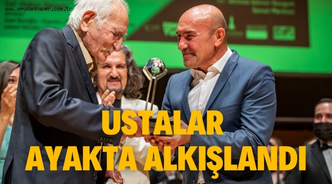 Ustalar ayakta alkışlandı