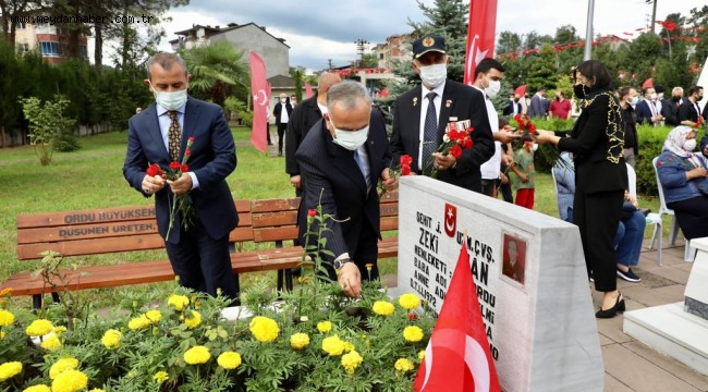 15 TEMMUZ ŞEHİTLERİ DUALARLA ANILDI