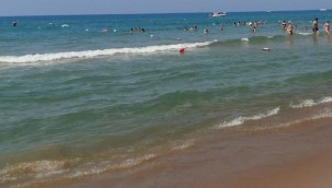 Antalya'da denizde kaybolan çocuk aranıyor