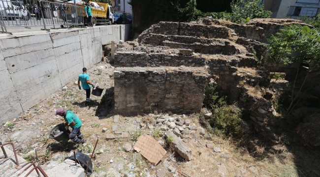 BAŞKAN ATAY EFELER'İN TARİHİNİ KORUYOR