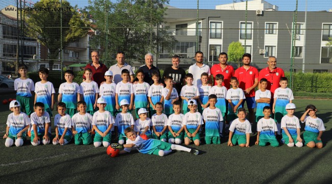 Başkan Bilgin'den Minik Futbolculara Ziyaret