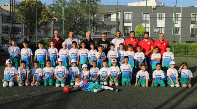 Başkan Bilgin'den Minik Futbolculara Ziyaret