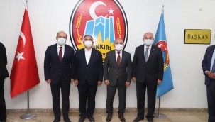 Başkan Esen, Bakan Yardımcısı Fatih Metin ve Beraberindeki Heyeti Ağırladı