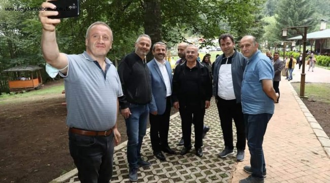BAŞKAN GÜLER BİR GÜNDE 4 İLÇE GEZDİ