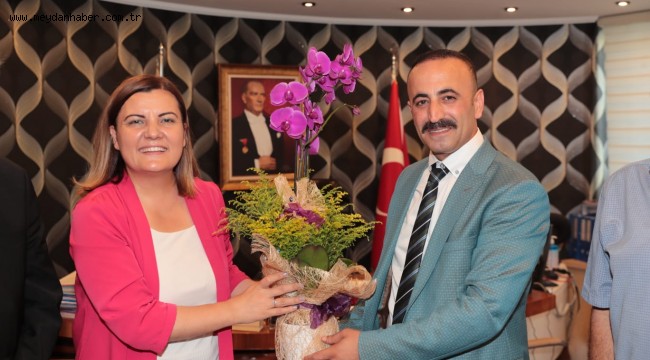 Başkan Hürriyet, Siirtlilleri ağırladı 