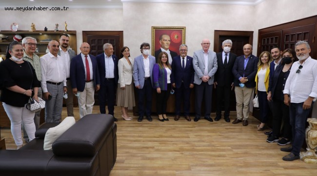 Başkan Kurt CHP'li heyeti ağırladı