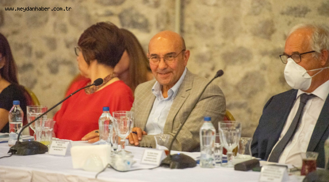 Başkan Soyer 20 ülkenin diplomatik temsilcileriyle Kültür Zirvesi hazırlıklarını konuştu