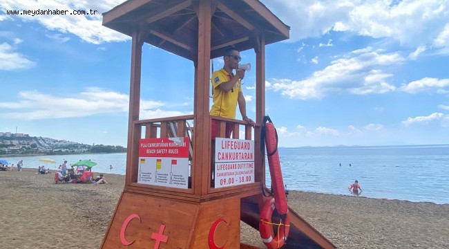 BURHANİYE SAHİLLERİNDE CANKURTARANLAR GÖREVE BAŞLADI