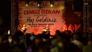 Cengiz Özkan'dan unutulmaz konser
