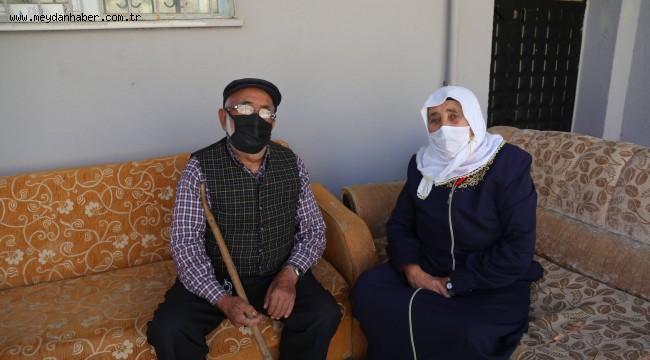 COVİT AŞISINI YAPTIRMAK İSTEYEN YAŞLI ÇİFTE SİVAS BELEDİYESİNDEN DESTEK...