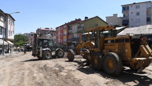 CUMHURİYET CADDESİ ÜSTYAPI PROJESİNDE SONA YAKLAŞILDI