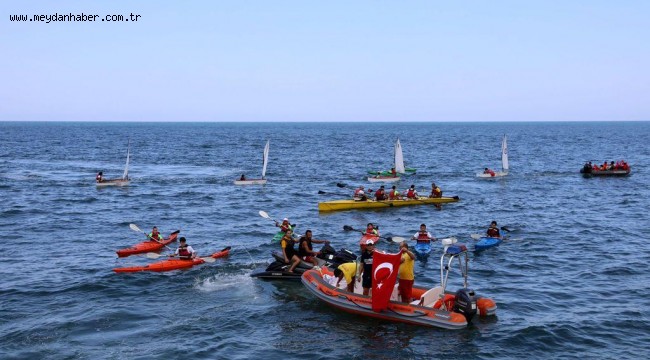 DENİZDE YELKEN VE KANO ŞÖLENİ