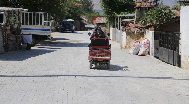 DEVELİ MAHALLESİNİN YOLLARI GÜZELLEŞTİ