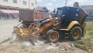 Ergene Belediyesi Moloz Kirliliğinin Önüne Geçiyor