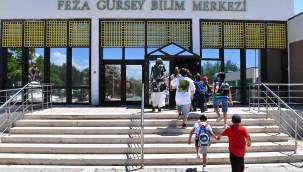 FEZA GÜRSEY BİLİM MERKEZİ'NDE EĞİTİMLER DEVAM EDİYOR