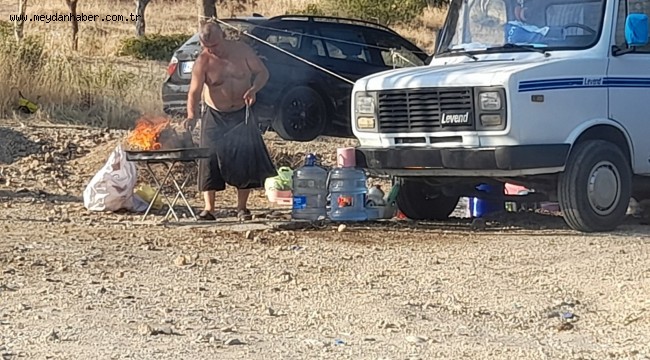 Foça bedava tatilcilerden yaka silkiyor