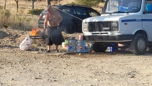 Foça bedava tatilcilerden yaka silkiyor