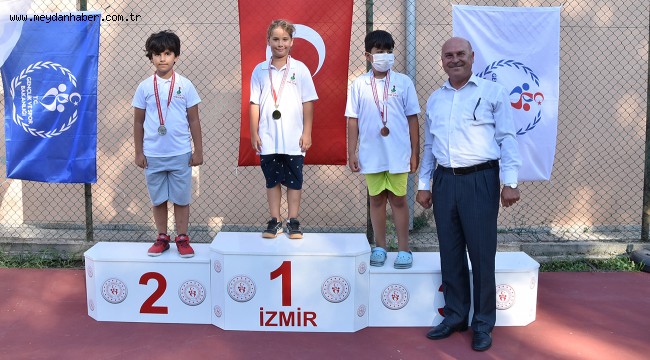 FOÇA'DA DEMOKRASİ VE MİLLİ BİRLİK GÜNÜ