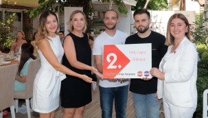 Genç girişimciler ödüllerini aldı