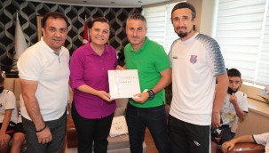 Gölcük Karadeniz Spor Kulübü  Hürriyet'in jesti için teşekkür etti