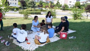 GÖNÜLLÜLER ETKİNLİKLERDE BULUŞUYOR 6 HAFTALIK TAKVİM NETLEŞTİ HER YAŞA HİTAP EDEN ÇALIŞMALAR BAŞARI İLE SÜRDÜRÜLÜYOR GÖNÜLLÜ BAŞVURULARI DEVAM EDİYOR SİZDE GÖNÜLLÜ OLUP, FARKINDALIĞA ORTAK OLMAK İSTERMİSİNİZ?