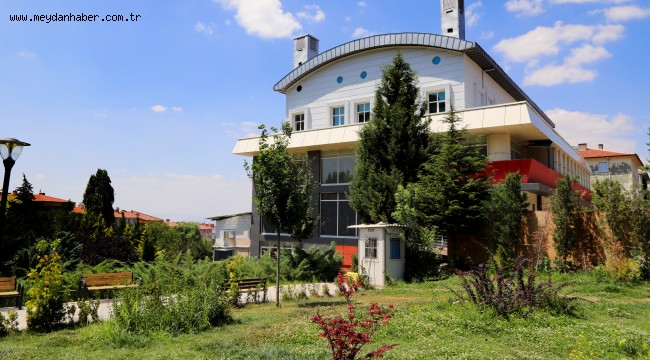 HALK OZANI AŞIK VEYSEL'İN ADI ENGELSİZ YAŞAM MERKEZİNDE YAŞAYACAK 