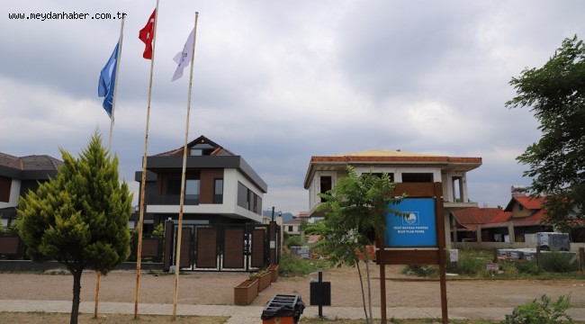 İKİ PLAJ BU YILDA MAVİ BAYRAK ÖDÜLÜNE LAYIK GÖRÜLDÜ