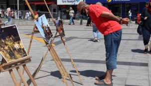 İzmit Belediyesi 15 Temmuz'u  fotoğraf sergisi ile andı