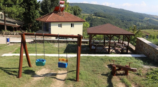 İzmit Belediyesi Nebihoca Parkı'nın  bakım ve onarımını tamamladı