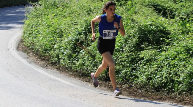 İzmit Belediyesporlu atletler zirveyi domine etti 