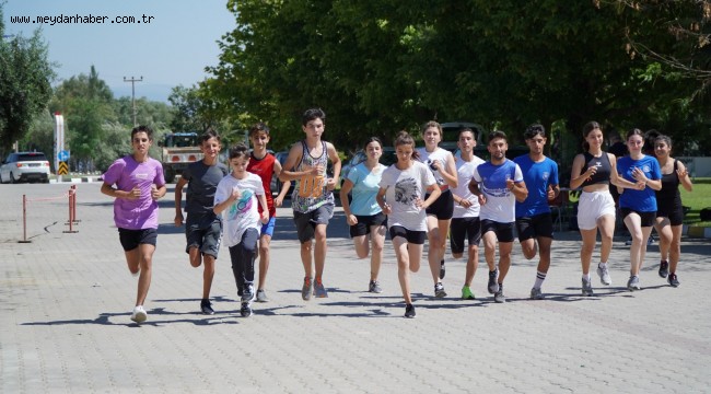 Manisa'da 15 Temmuz anısına spor turnuvaları düzenlendi