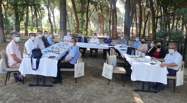 ŞEHZADELER BELEDİYESİ'NİN 6 AYLIK HİZMETLERİ ANLATILDI