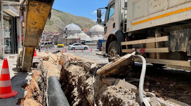SULUSOKAK CADDESİ'NİN ALTYAPISI YENİLENİYOR